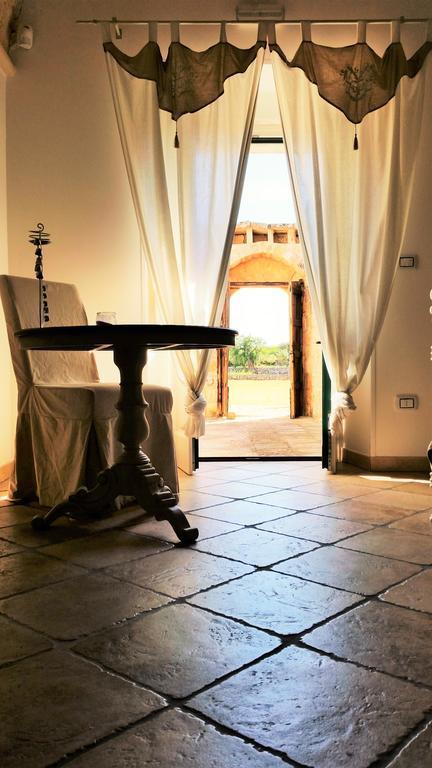 הוילה Corigliano dʼOtranto Antica Masseria Scagnito מראה חיצוני תמונה